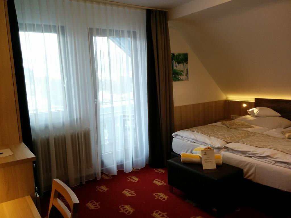 Wellness Hotel Garni Krone Baiersbronn Ngoại thất bức ảnh
