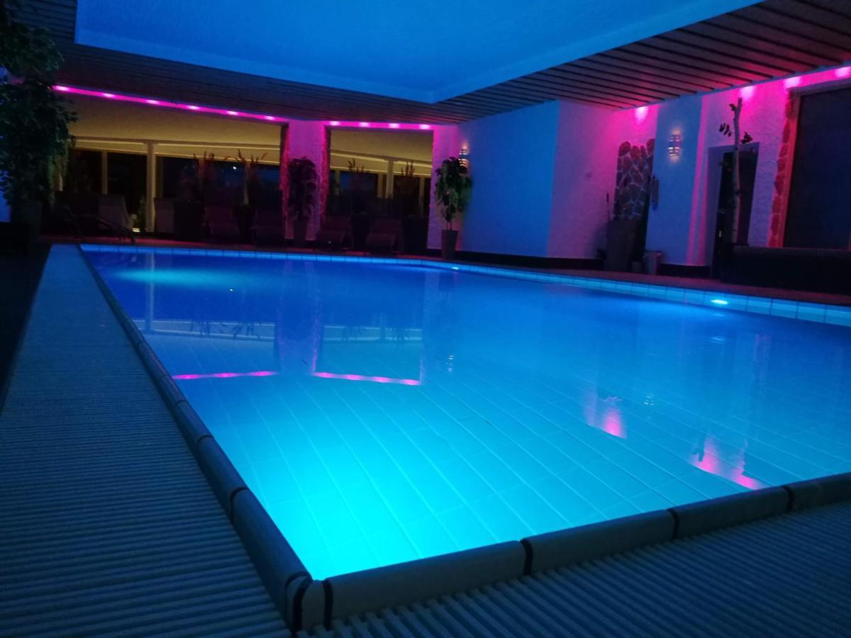 Wellness Hotel Garni Krone Baiersbronn Ngoại thất bức ảnh
